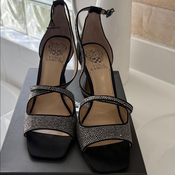 Vince Camuto Strappy Black and Silver Heels - Picture 1 of 4